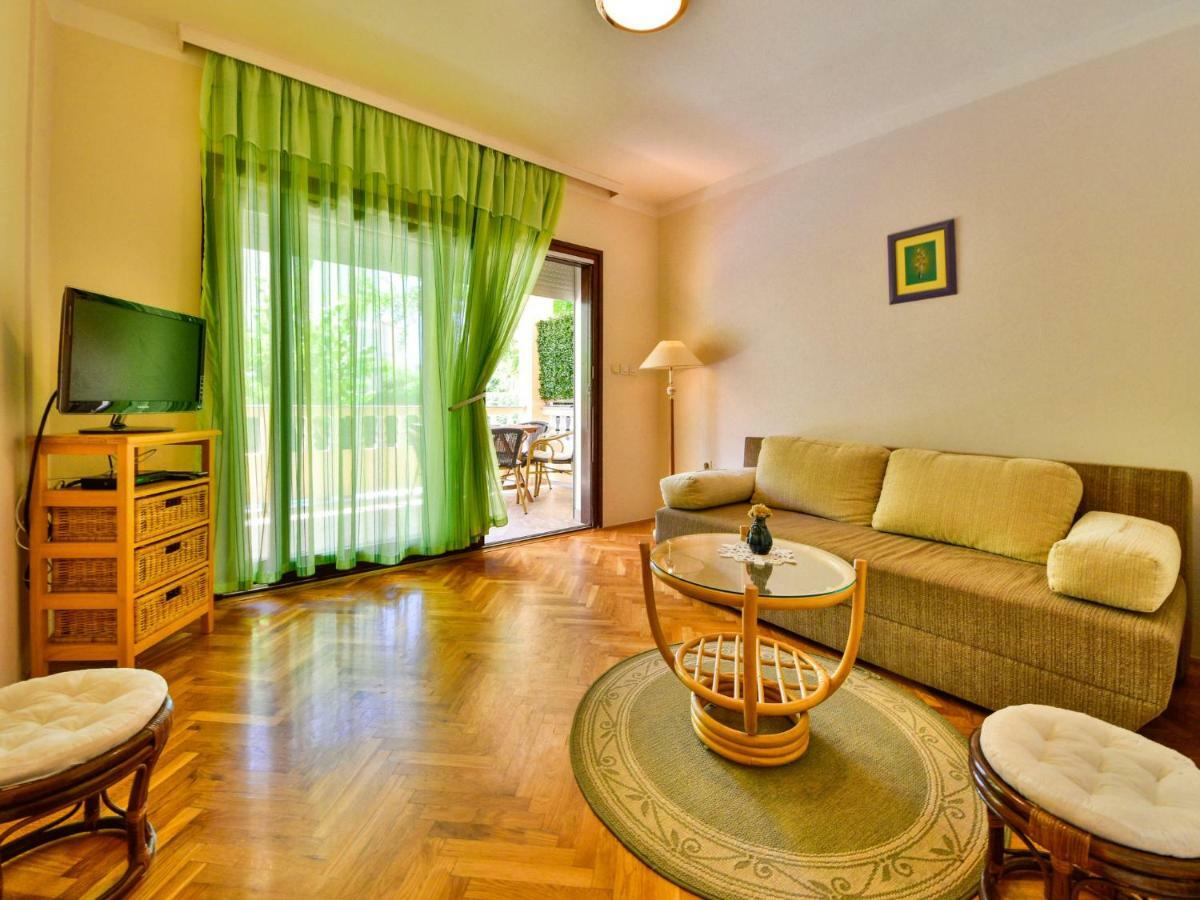 Apartment Olga-1 By Interhome Banjol المظهر الخارجي الصورة